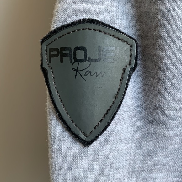 ✨PROJEKRAW GREY SWEATER HOODIE SIZE M - Picture 3 of 11